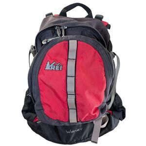 REI Whitney Backpack Hiking Day Bag Red Black Adjustable Waist